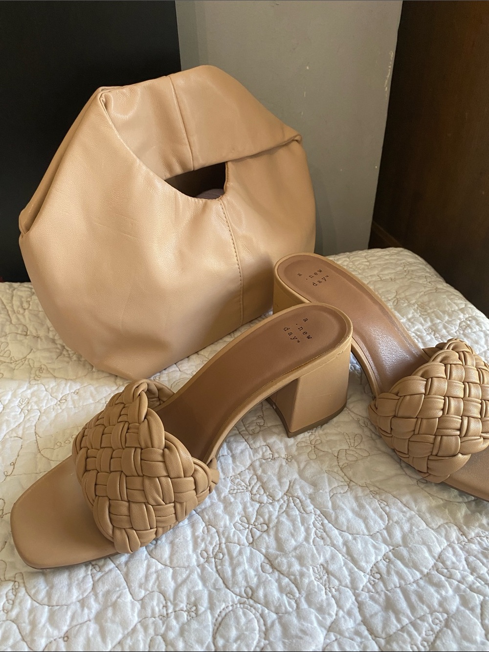 a new day Tan Braided Block Heel Slide Mules and matching Handbag included - Picture 3 of 6